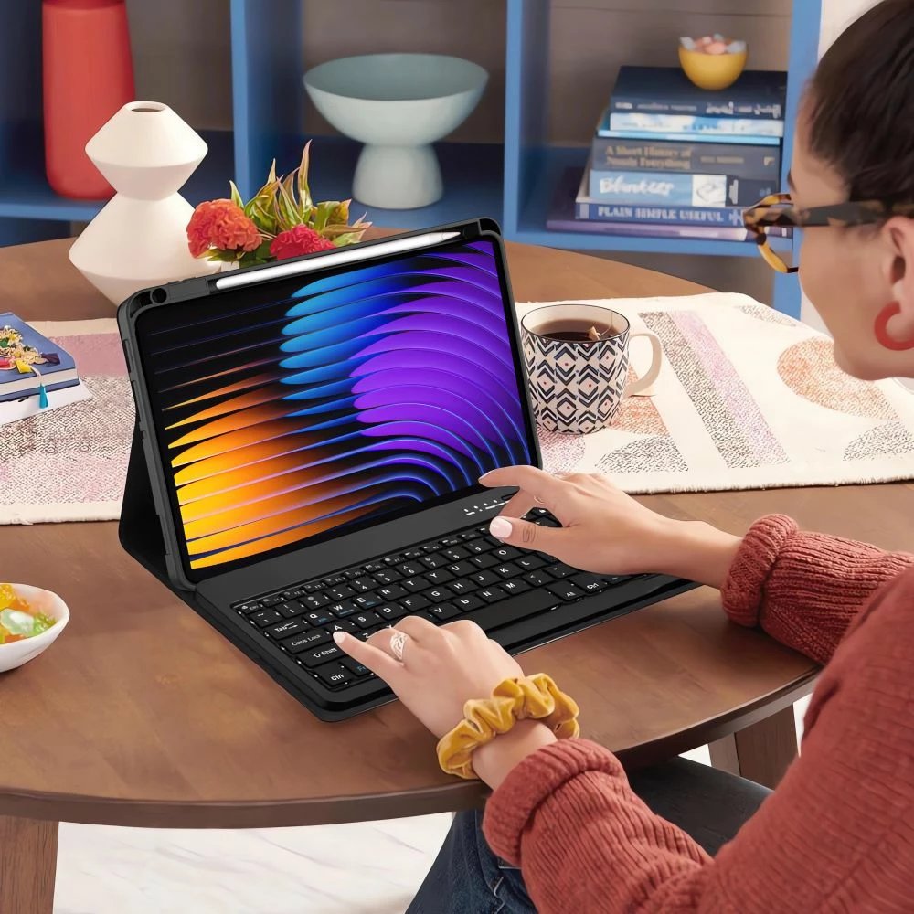 Ovitek z Bluetooth tipkovnico Tech-Protect SC Pen za Xiaomi Pad 7 / 7 Pro, črn