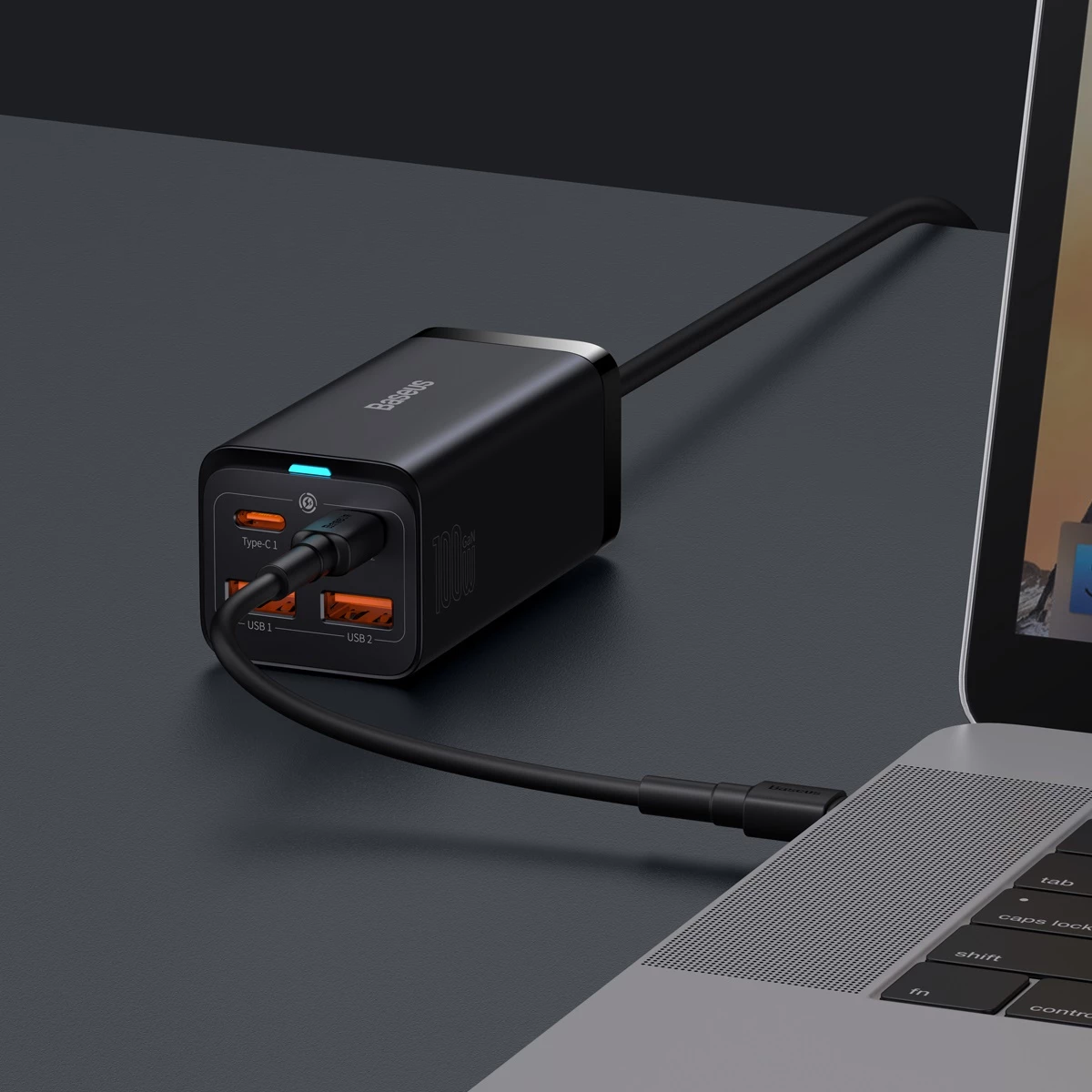 Univerzalni polnilec Baseus GaN3 Pro, 100 W, 2x USB-C, 2x USB-A, črn