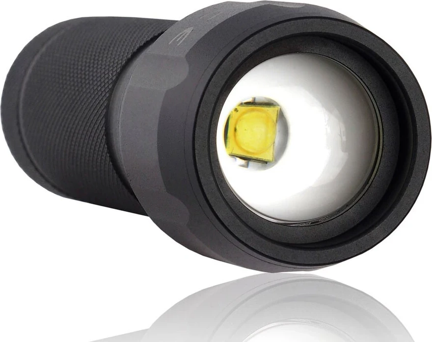 LED ročna svetilka everActive FL-300+