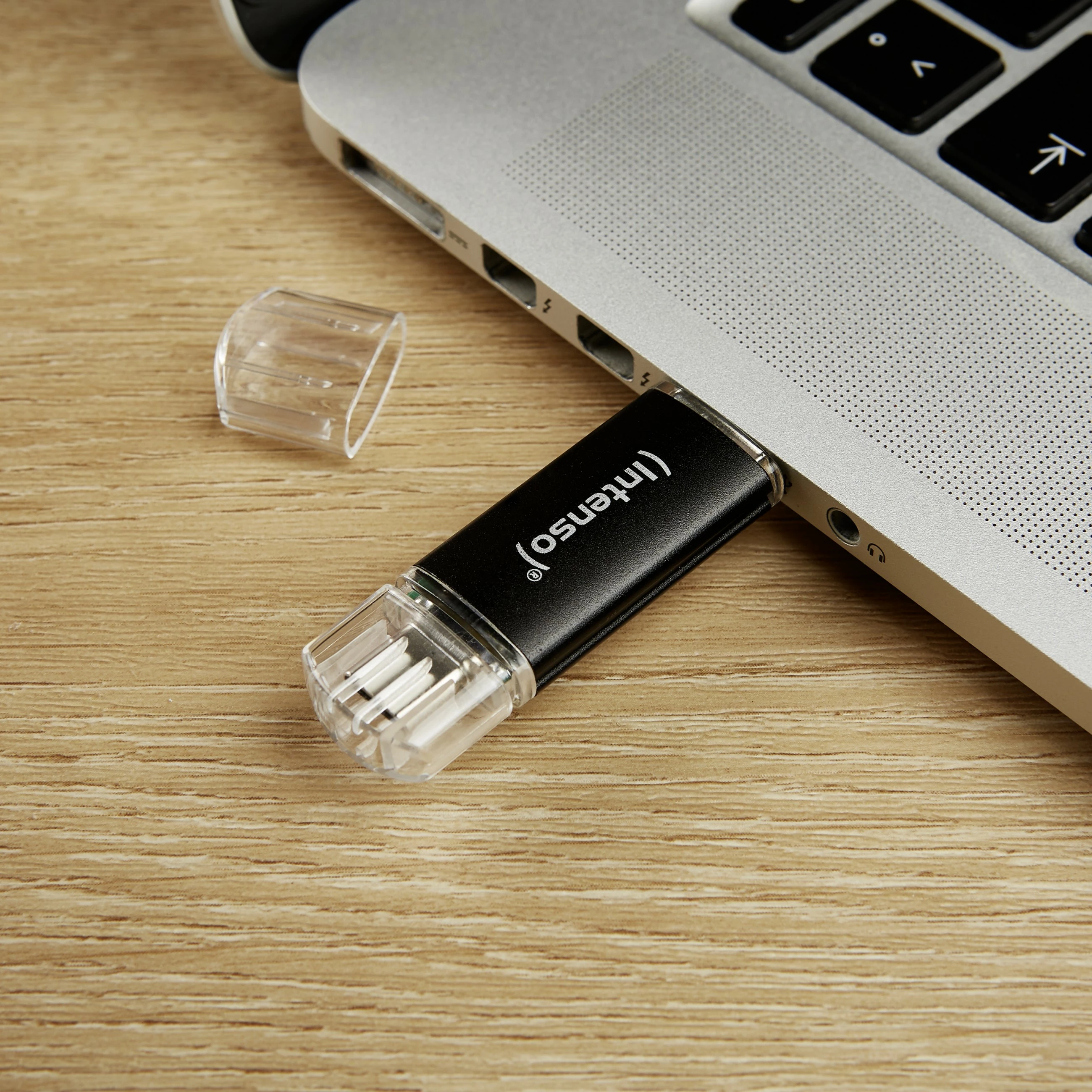 USB ključ 32 GB, USB Type-A / USB Type-C, antracit - Intenso 3539480