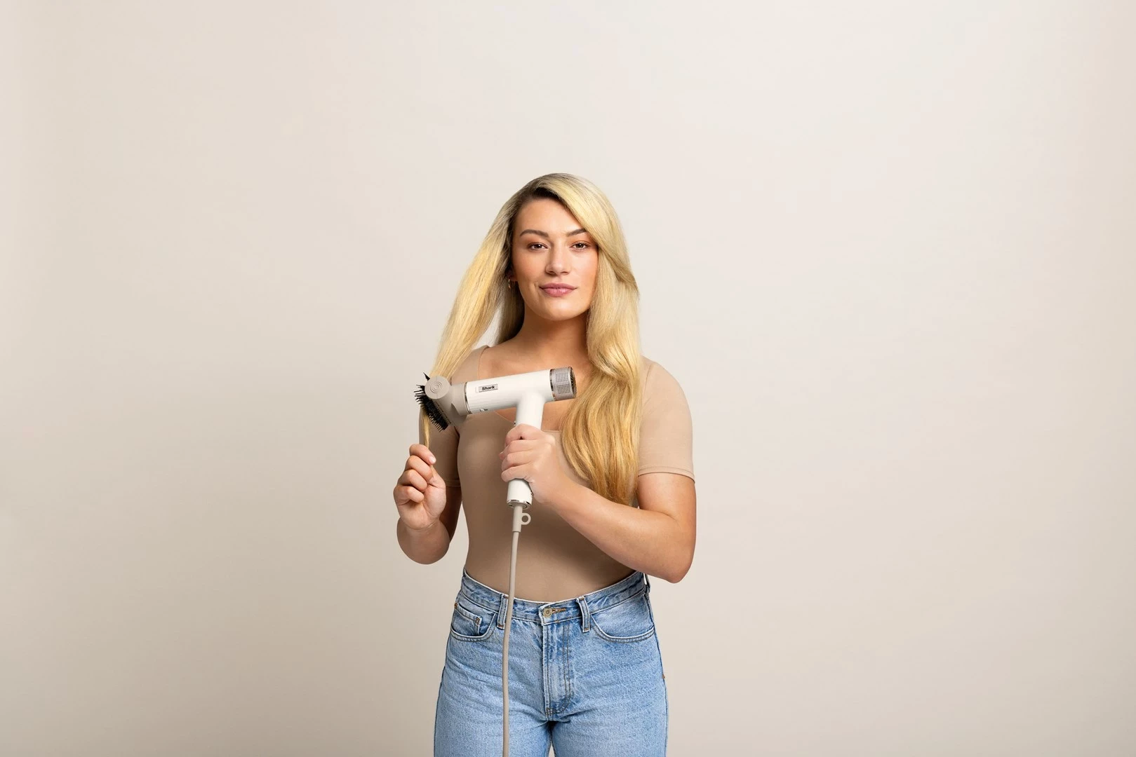 Multistyler Shark HD333EU, bel