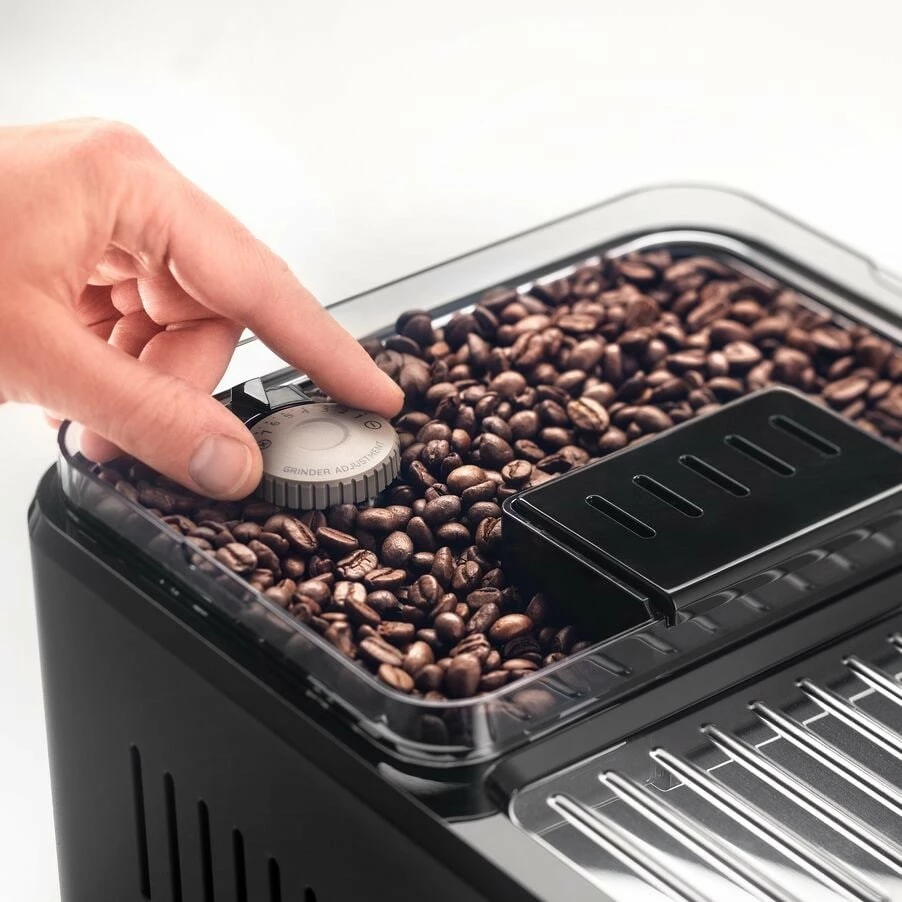 Popolnoma avtomatski aparat za espresso De’Longhi Eletta Explore, 1,8 L, kavna zrna, mleta kava, vgrajen mlinček, 1450 W, siv