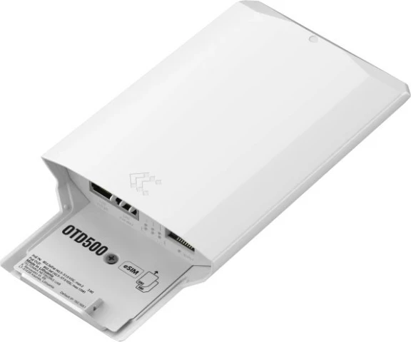 Zunanji 5G xDSL usmerjevalnik, 4 antene, bel TELTONIKA OTD500