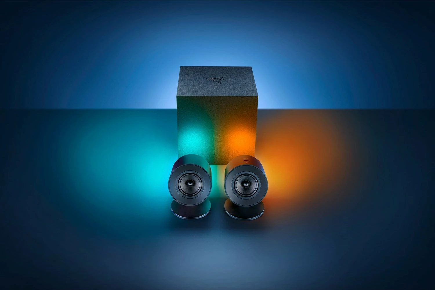 Zvočniki 2.1 Razer Nommo V2, Bluetooth 5.3, USB Type-C, črn