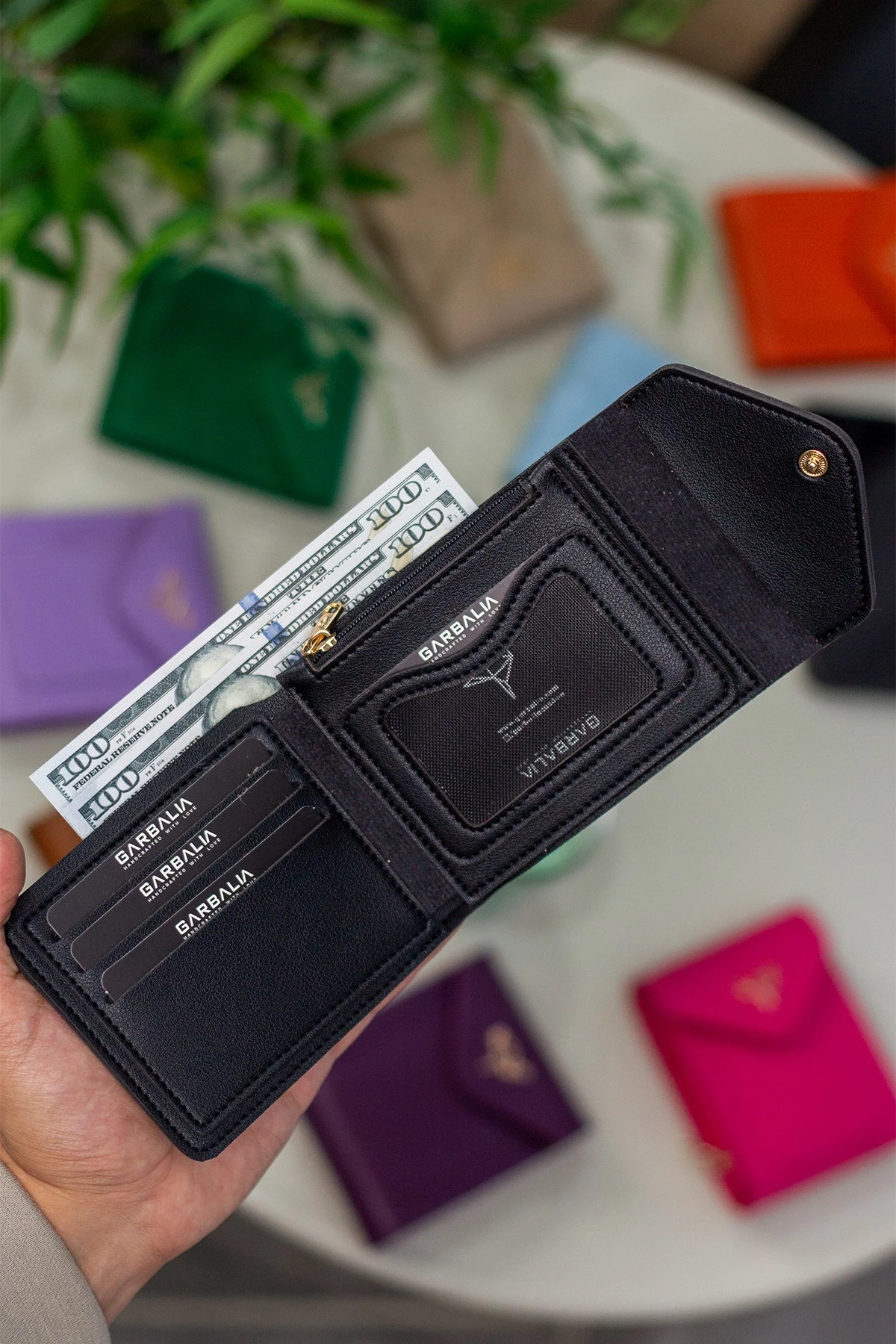 Denarnica za ženske, Zoozie Bags Peru, črna