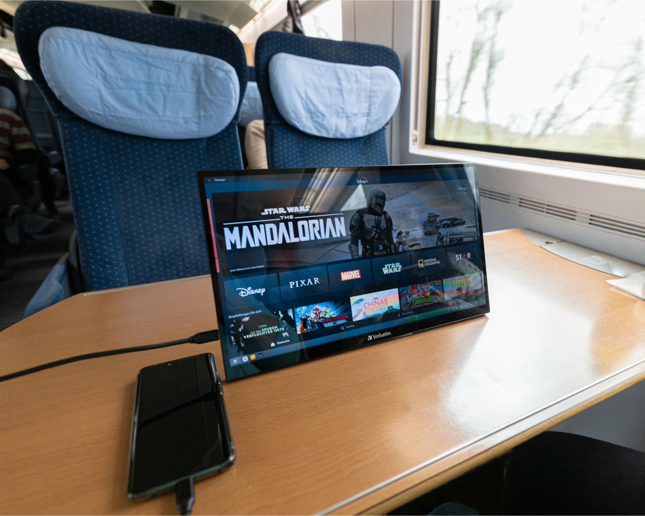 Prenosni zaslon na dotik 17,3", Full HD Verbatim 49593, črn