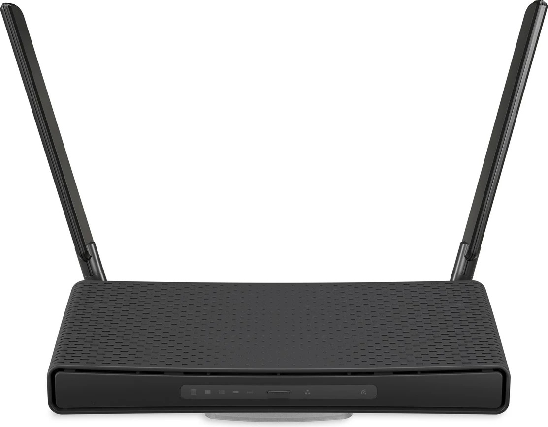 Brezžični usmerjevalnik MikroTik hAP ax³, Gigabit Ethernet, dvopasoven, črn