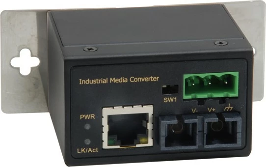 Industrijski medijski pretvornik RJ45 v SC, Fast Ethernet, 2 km, črn — LevelOne