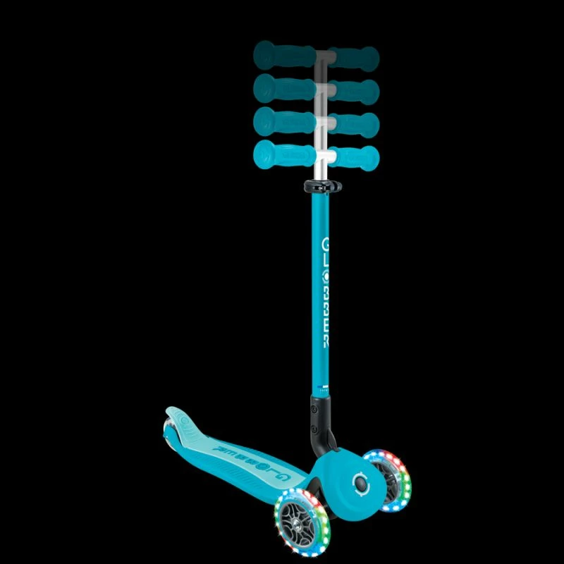 Otroški skuter z lučmi, Globber, z vgrajenim sedežem