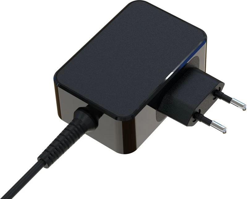 Univerzalni adapter 45 W, USB-C, črn LC-Power LC-NB-GAN-45-C