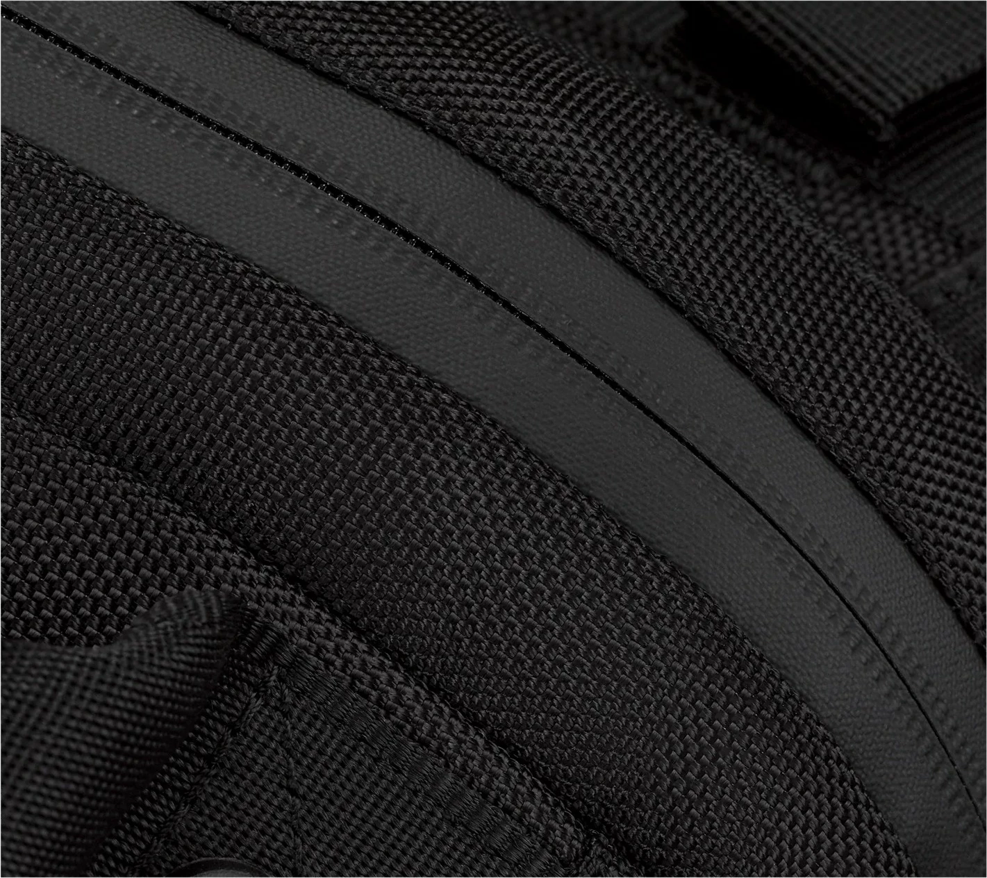 Nahrbtnik za prenosnik 40,64 cm (16'') Wenger Legacy Black Series, črn