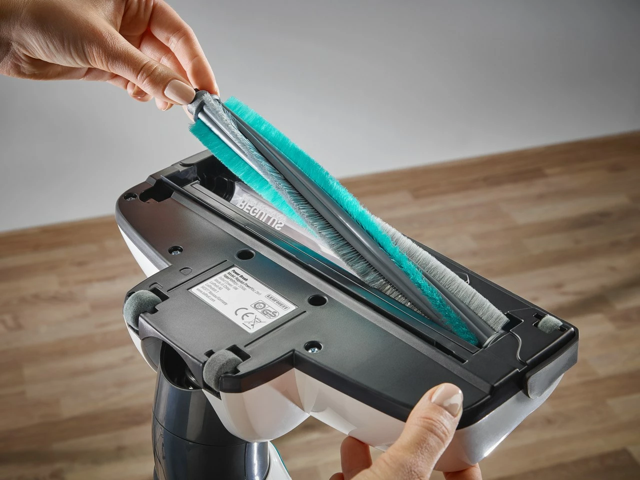 Brezžični sesalnik 2-v-1, brez vrečke, 20V, bel/moder Leifheit PowerVac