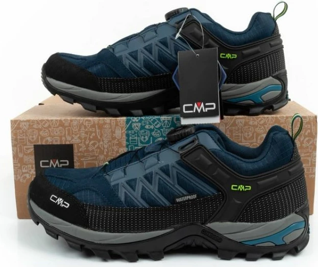 Outdoor tekaški čevlji CMP za moške, črni in temno modri