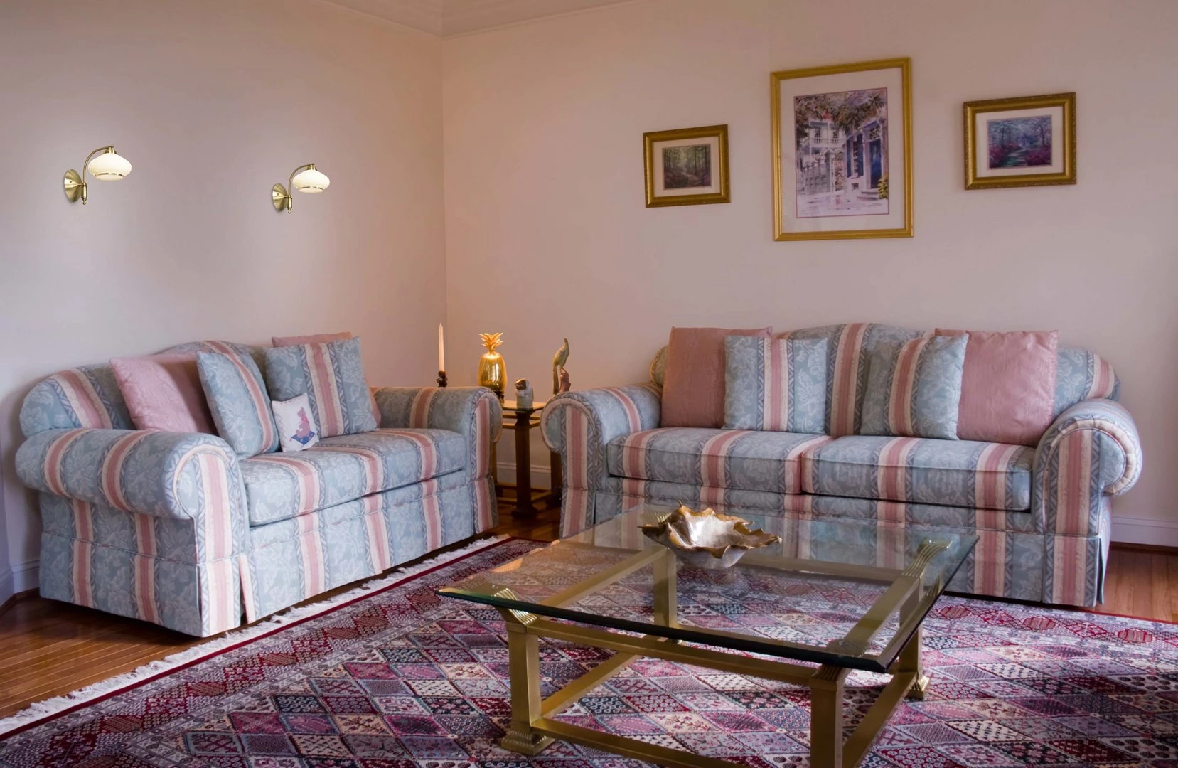 Dekorativna svetilka Nikita Activejet, 5xE27