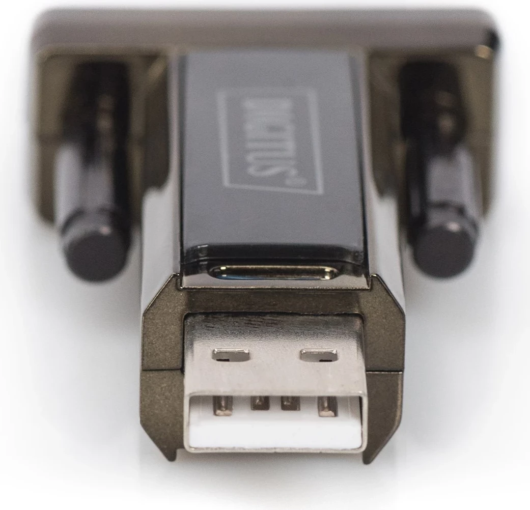 Serijski adapter DIGITUS USB 2.0, črn
