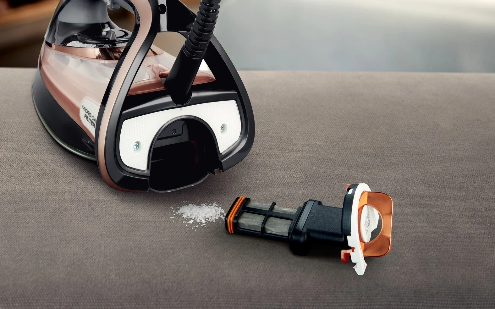 Paraheklanje z močno paro, Tefal Ultimate Pure FV9845, 3200 W, črno/bronasto