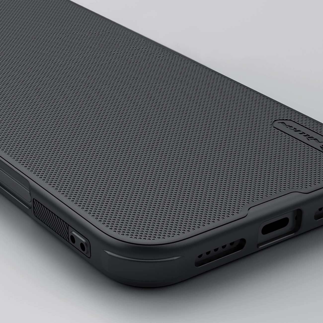 Ovitek za telefon Nillkin Super Frosted Shield Pro Magnetic za iPhone 16, črn