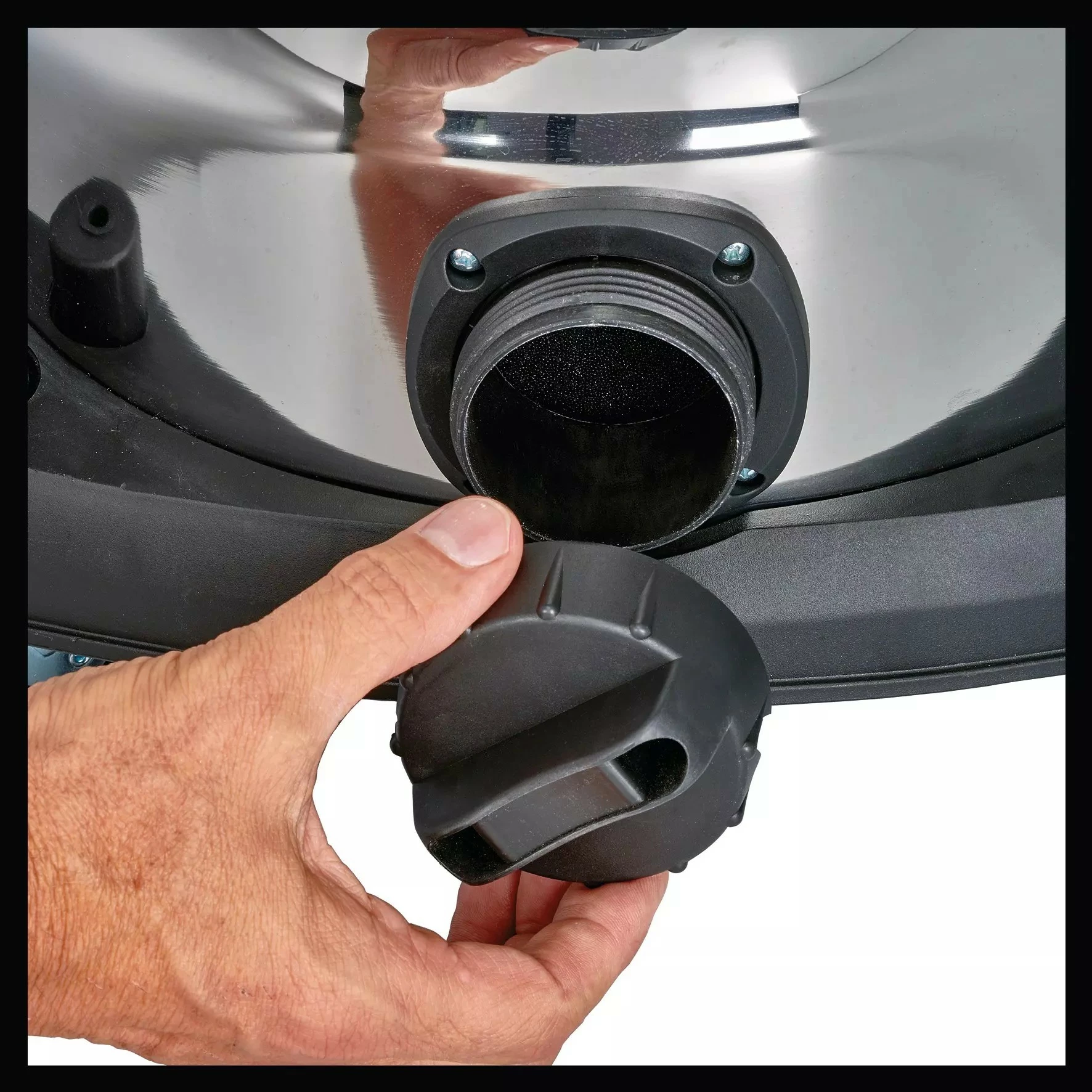 Sesalnik z rezervoarjem 30 L, brez kabla, za mokro in suho čiščenje, Einhell TE-VC 36/30 Li S-Solo, črn/rdeč/siv