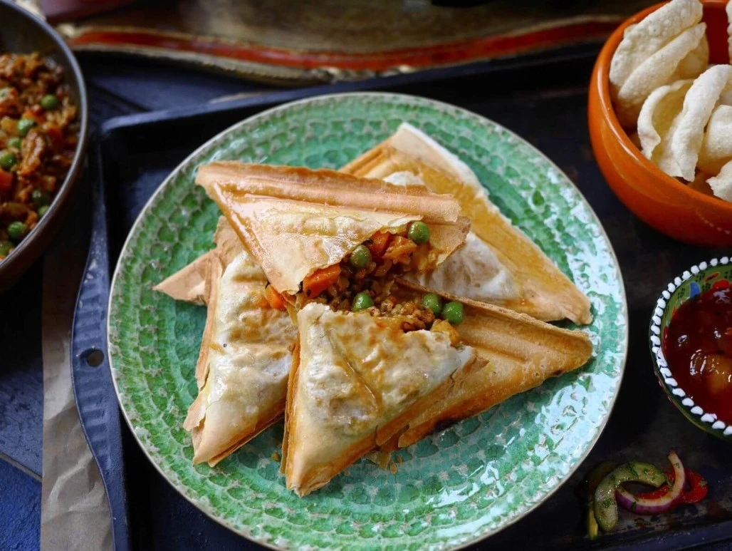 Toster za sendviče Breville VST082X, črn