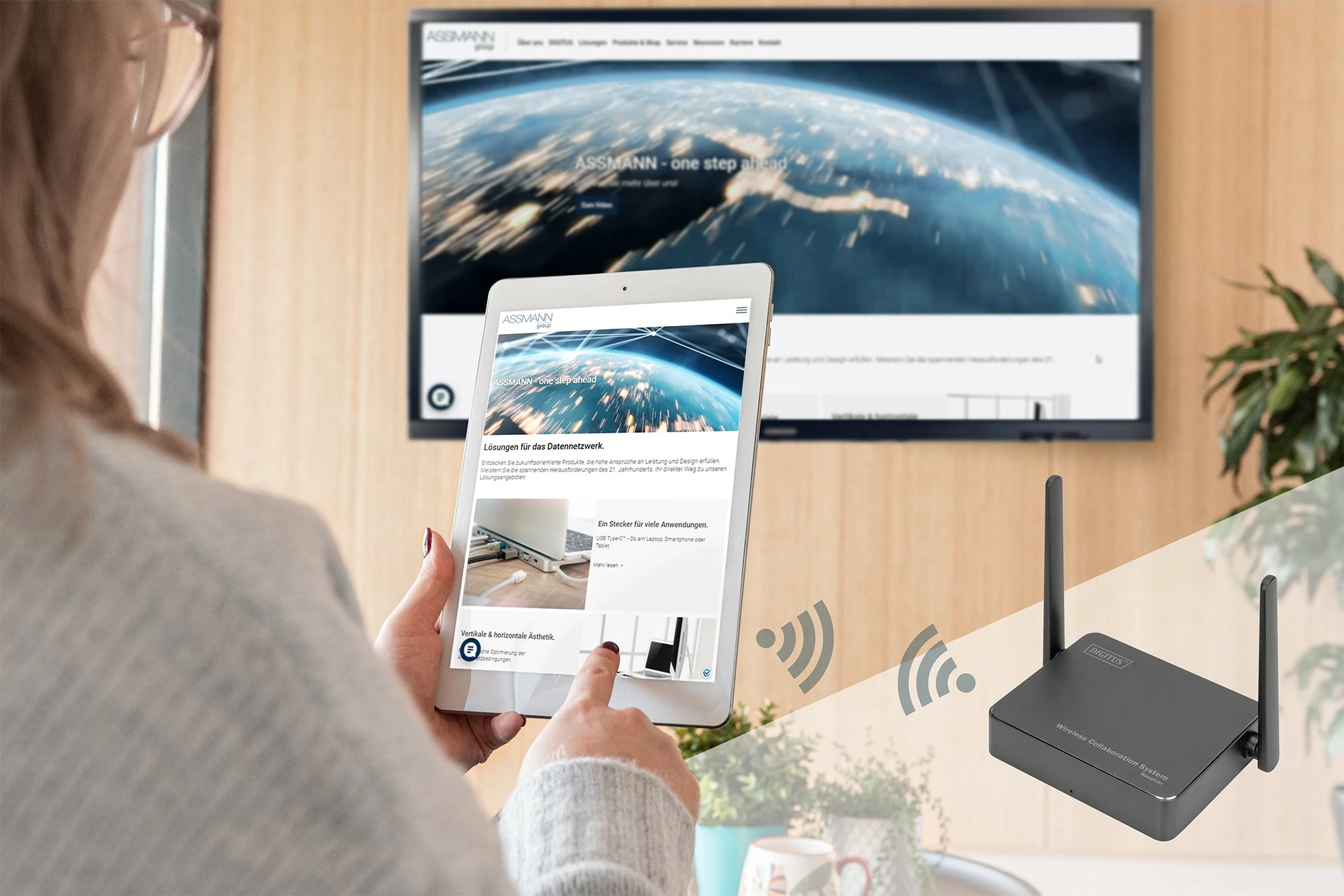Brezžični sistem za sodelovanje Click & Present Pro Digitus, namizni, HDMI, Wi‑Fi 5, črno/siv