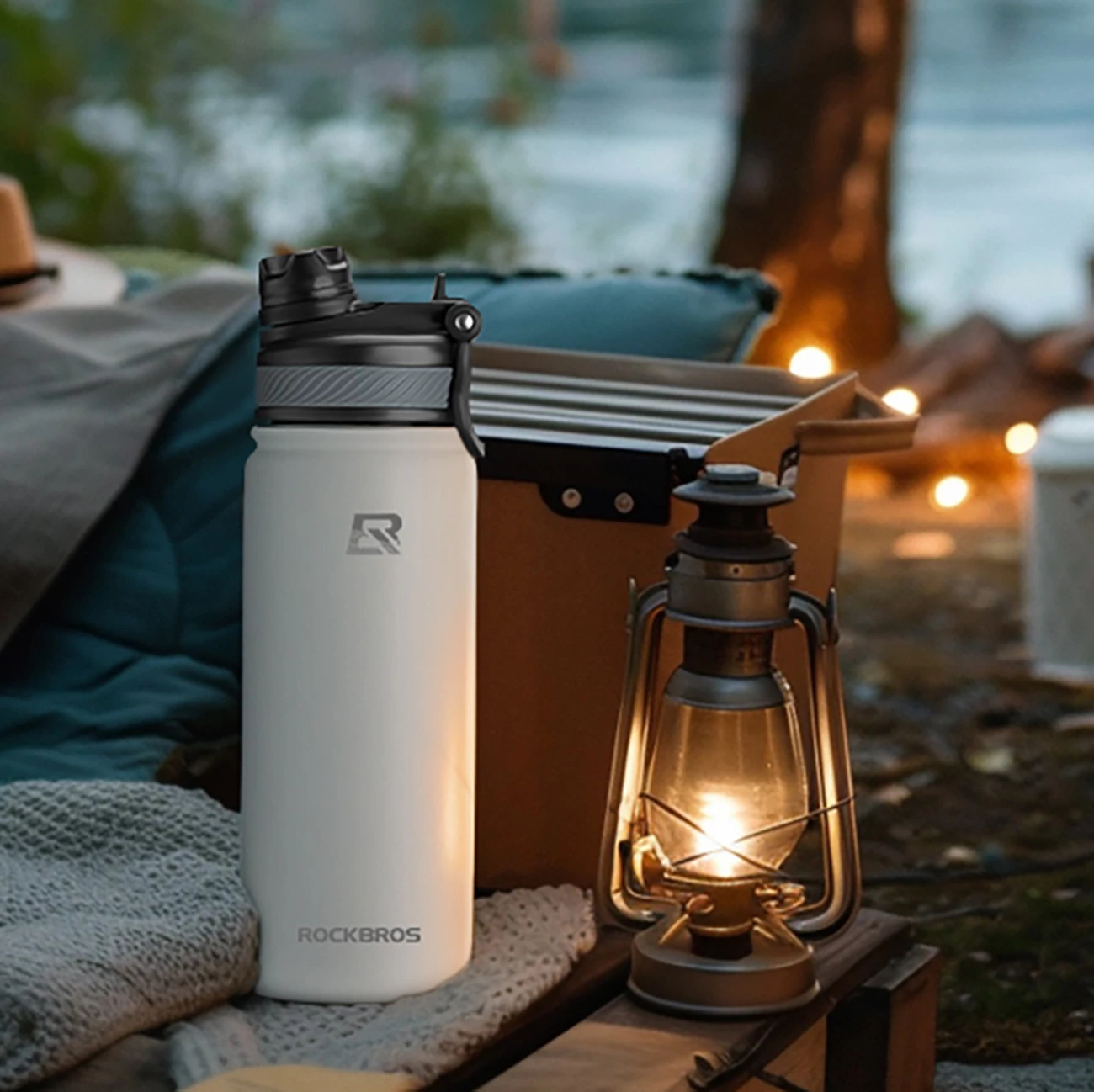 Termo steklenica Rockbros 35210029005 za kolo, 550 ml, bela