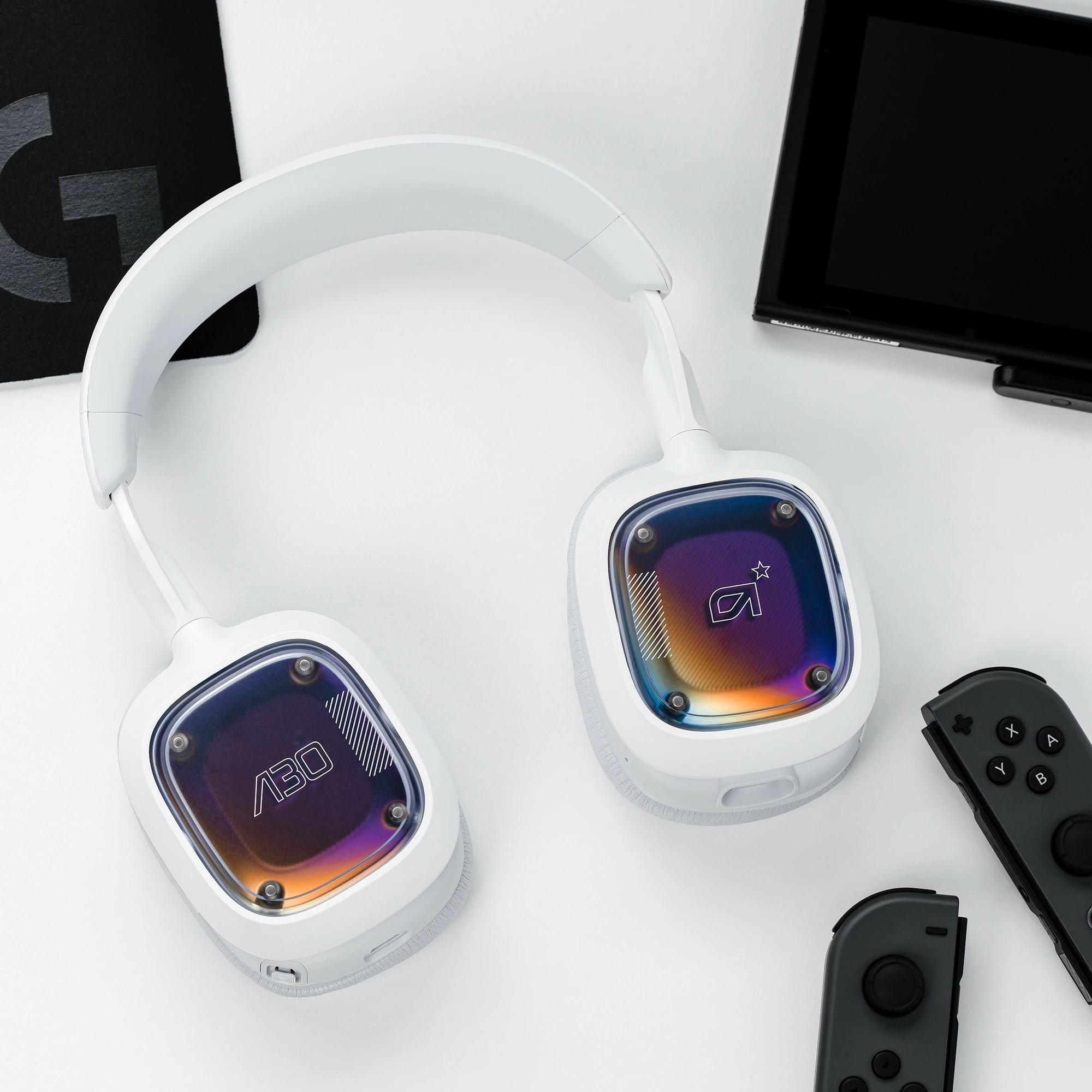Gaming slušalke ASTRO A30, žične in brezžične, bele