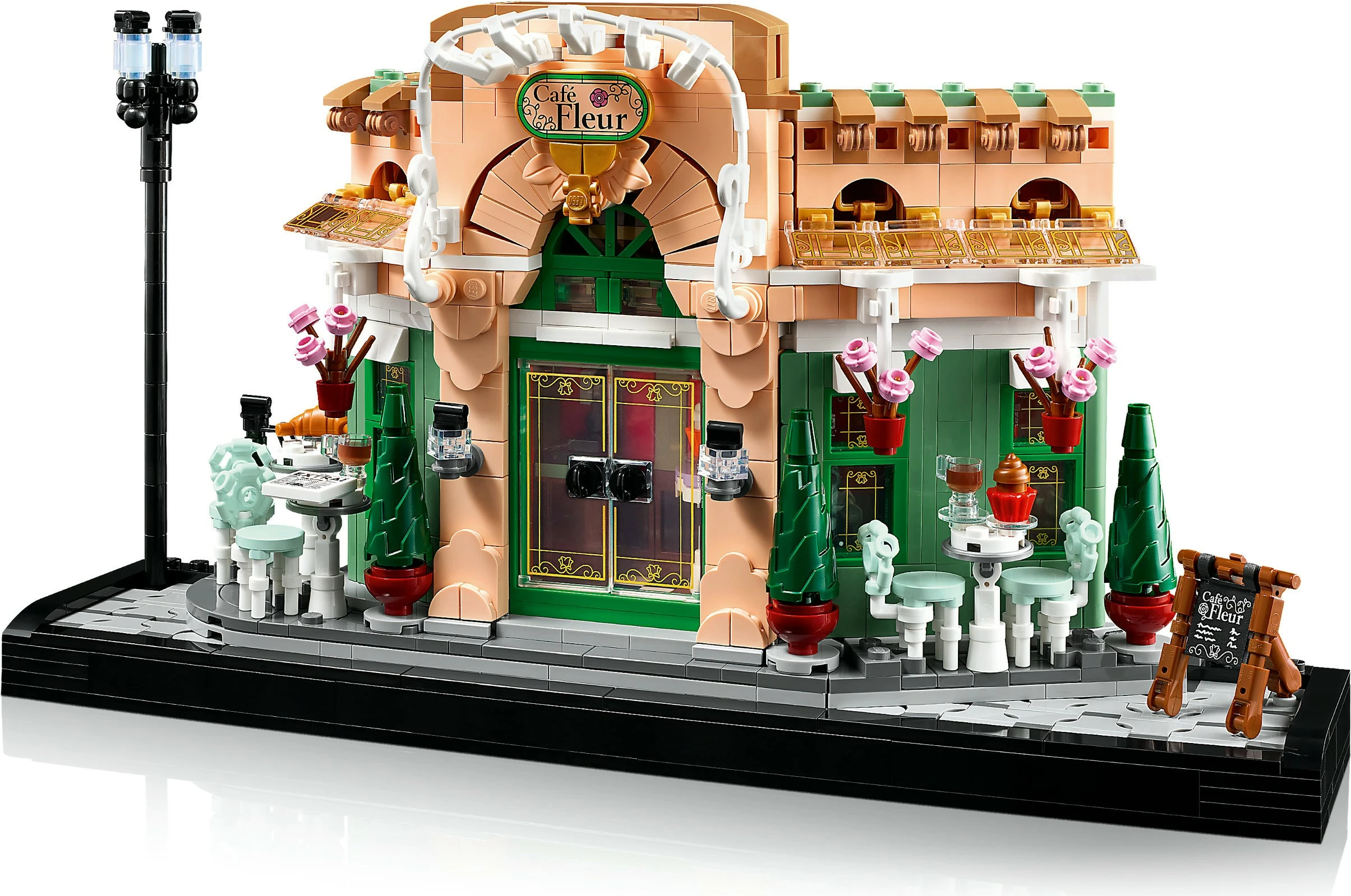 Model podrobne francoske kavarne LEGO French Café, 1101 kosov, plastika, večbarven