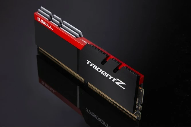 RAM memorija G.Skill Trident Z 32GB (2x16GB) DDR4 3200MHz CL16, črno/rdeč