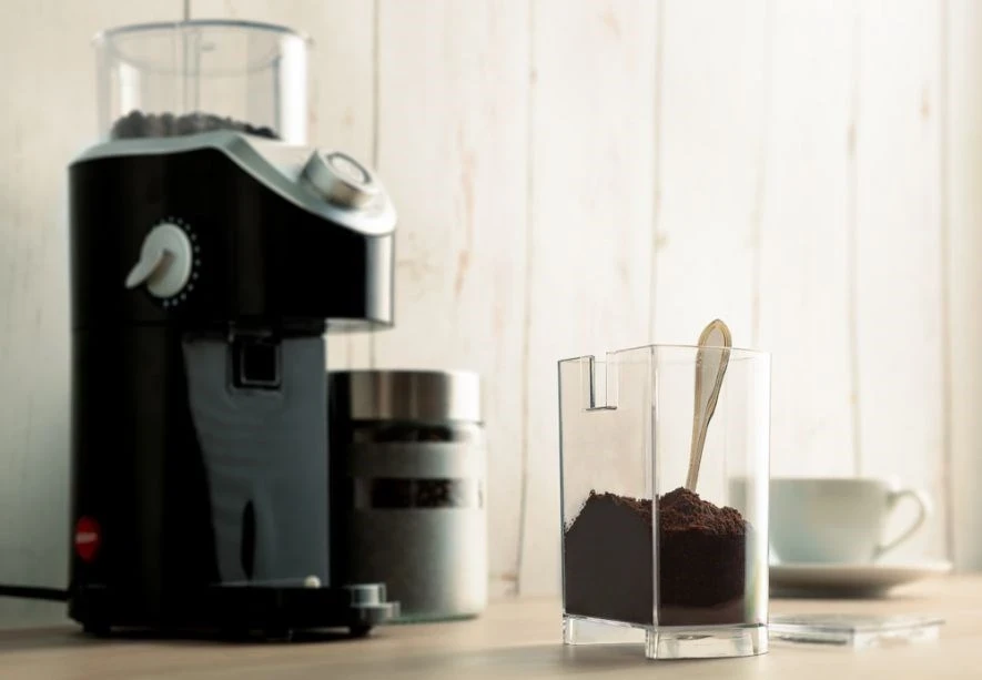 Električni mlinček za kavo Eldom MK160, srebrn