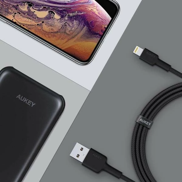 Kabel USB na Lightning, 2 m, črn — AUKEY CB-AL05