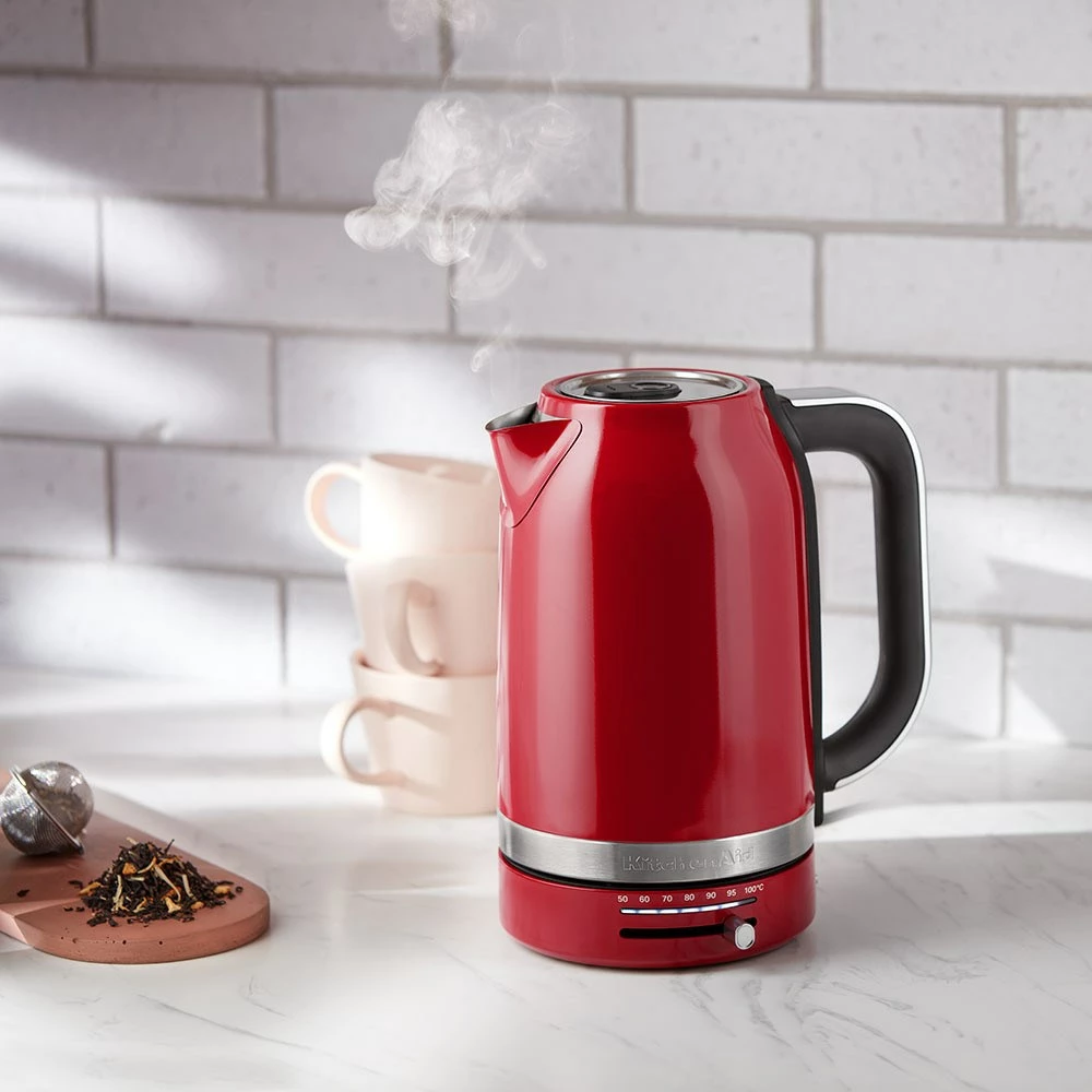Električni čajnik 1,7 L 2400 W KitchenAid 5KEK1701EER, rdeč