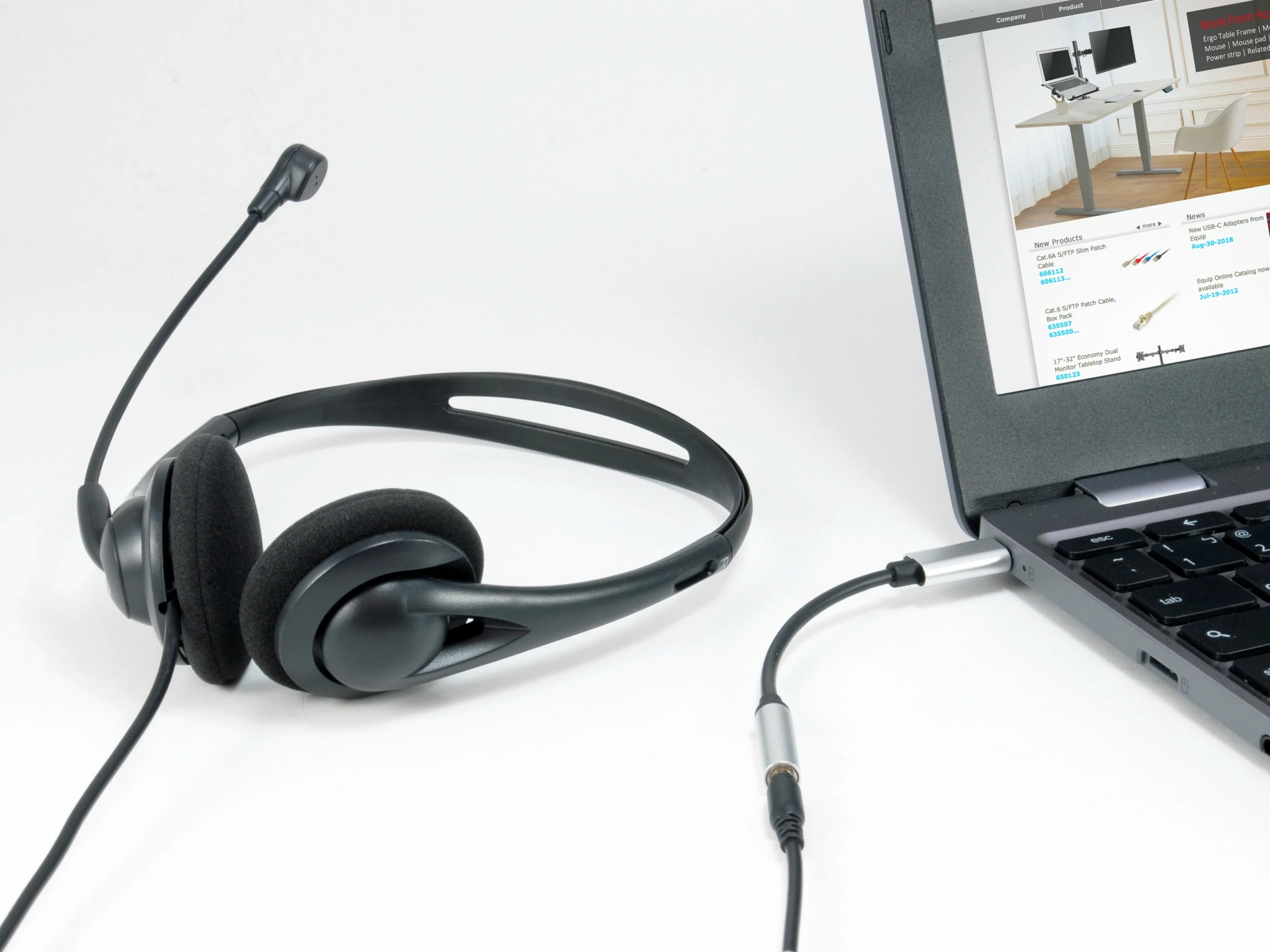 Adapter USB-C na 3,5 mm Equip, 0,15 m, črn, srebrn