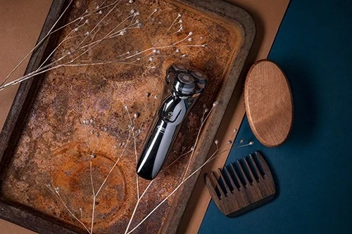 Brivnik za moške z rotacijskim sistemom in trimerjem Adler CR 2925, siv