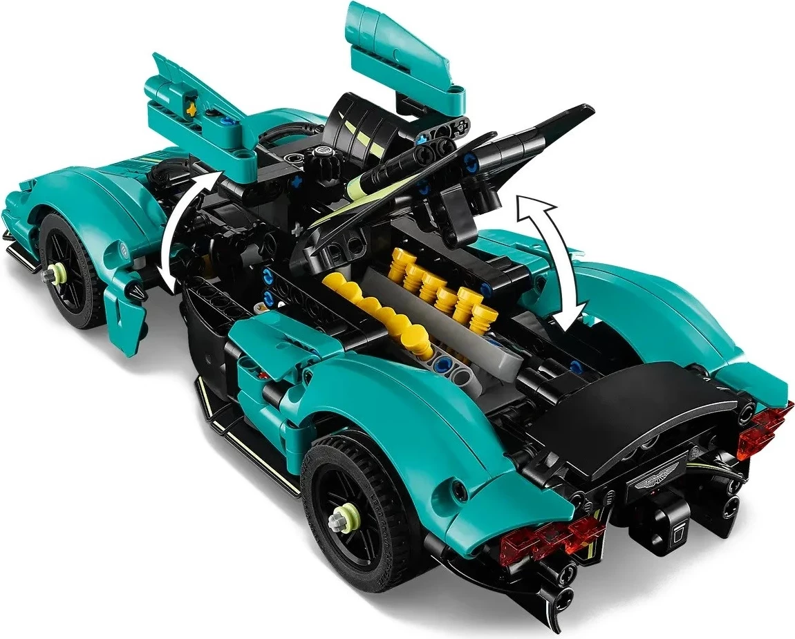 Model Aston Martin Valkyrie LEGO Technic 42208, 707 delov, za starost 9+