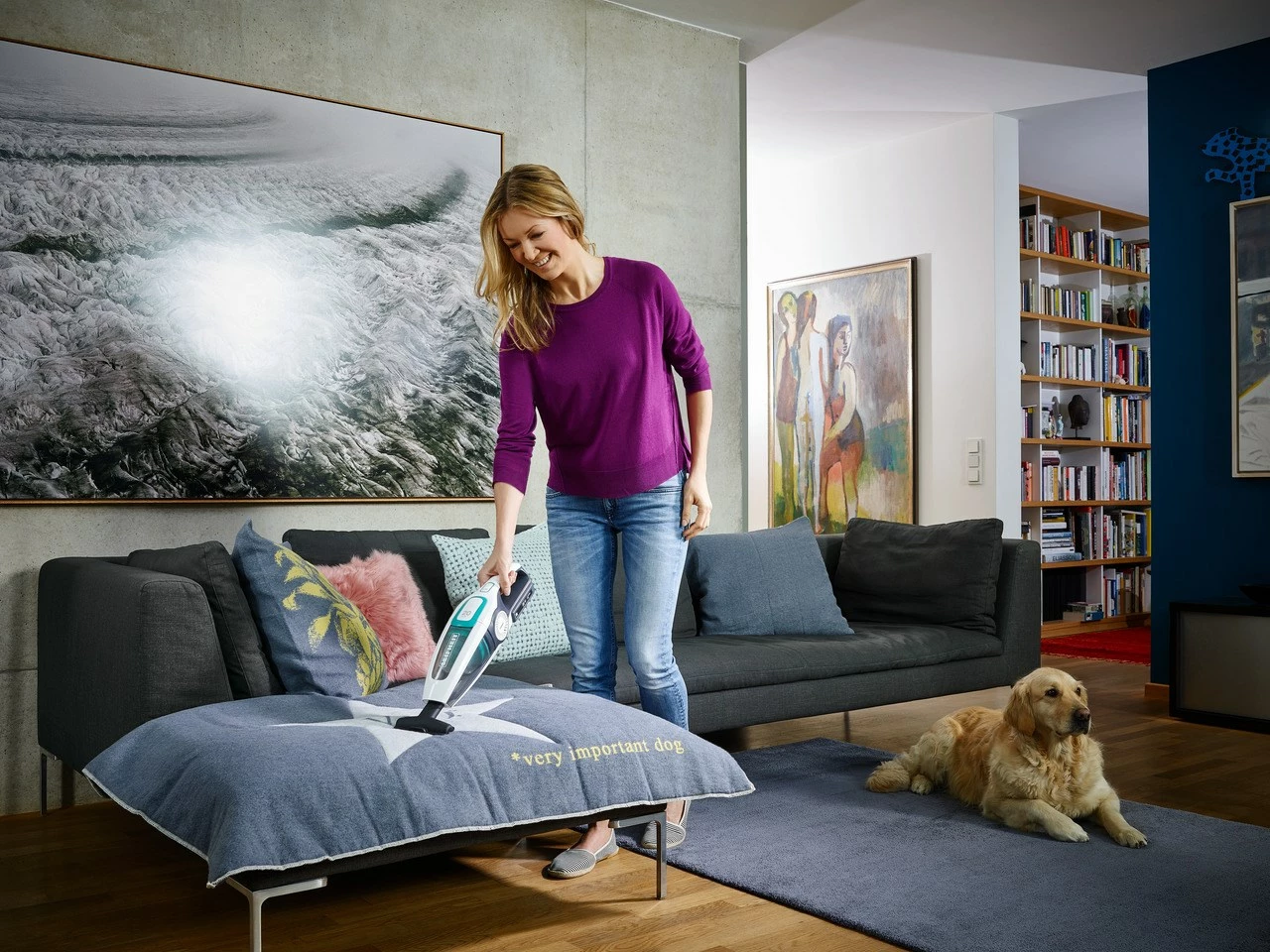 Brezžični sesalnik 2-v-1, brez vrečke, 20V, bel/moder Leifheit PowerVac