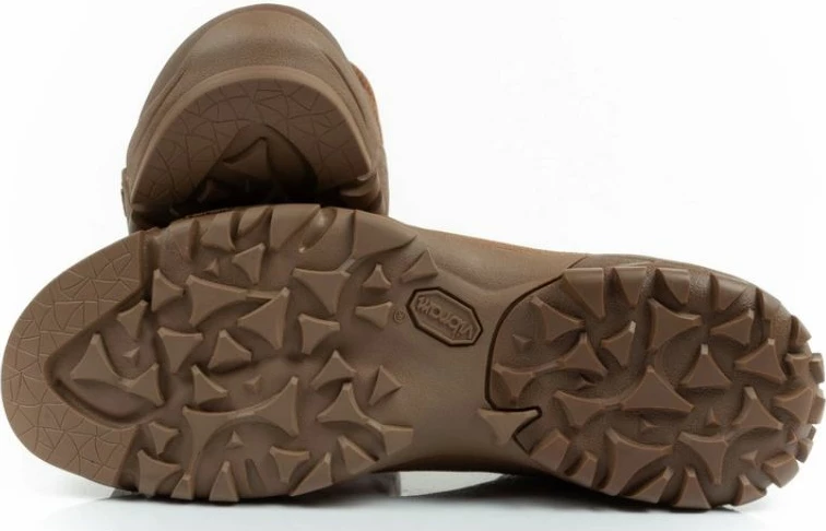 Trekovski čevlji Garmont, rjavi