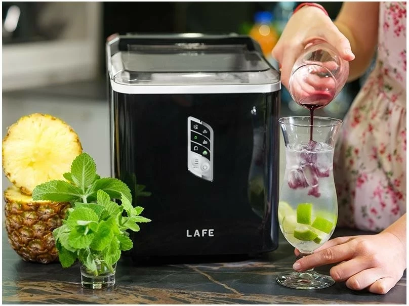 Elektronski aparat za led Lafe IceTwist Pro, 1,5 L, 12 kg/24 h, črn