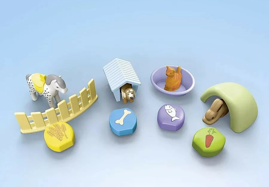 Hotel za živali z avtomatom za hrano Playmobil Junior 71690, 21 delov, večbarven