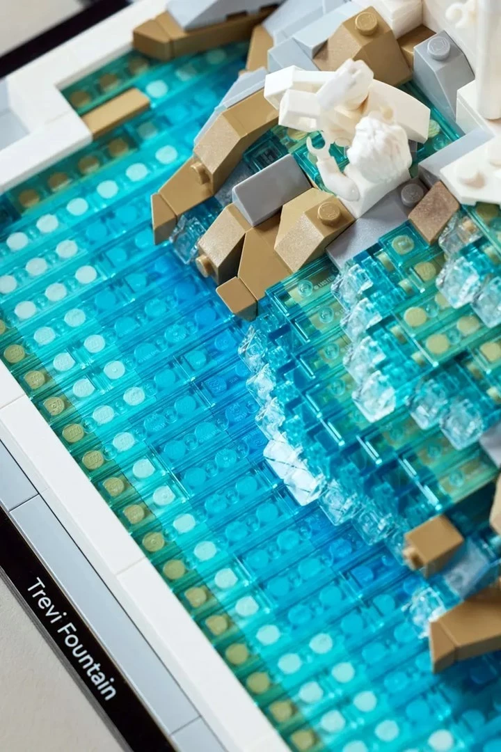 Model Fontane di Trevi Lego Architecture 21062
