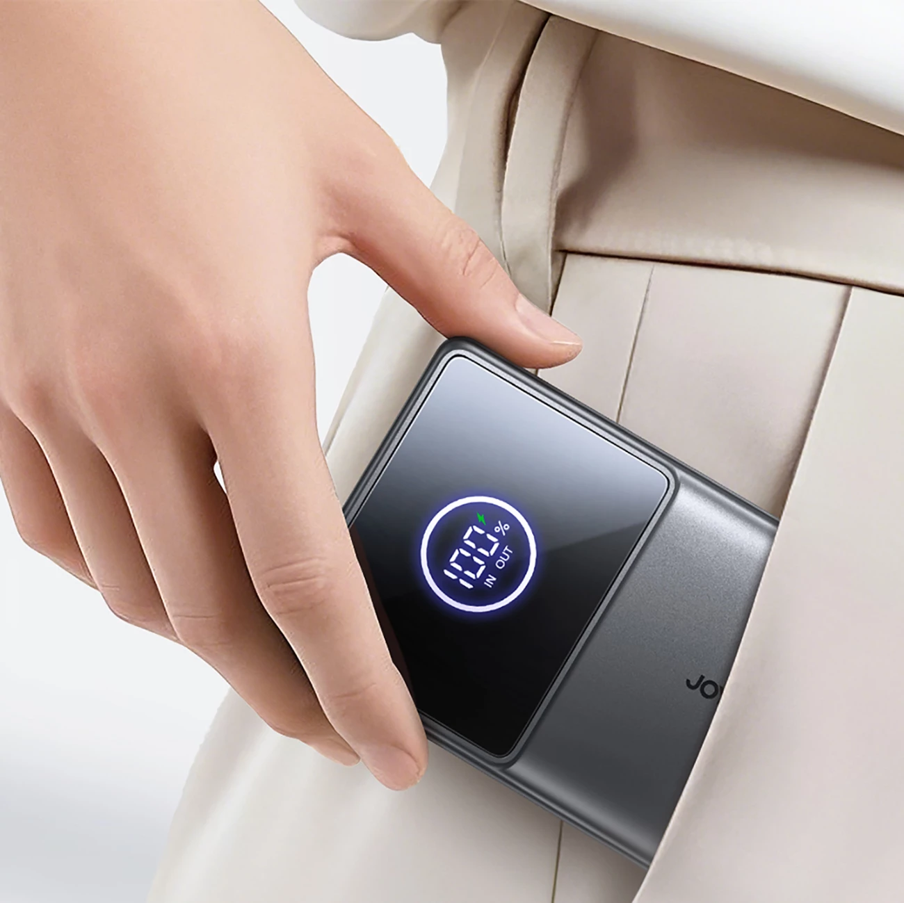 Prenosna baterija Joyroom JR-PR1, 10000 mAh, s priključnim kablom USB-C, 22.5W, črna