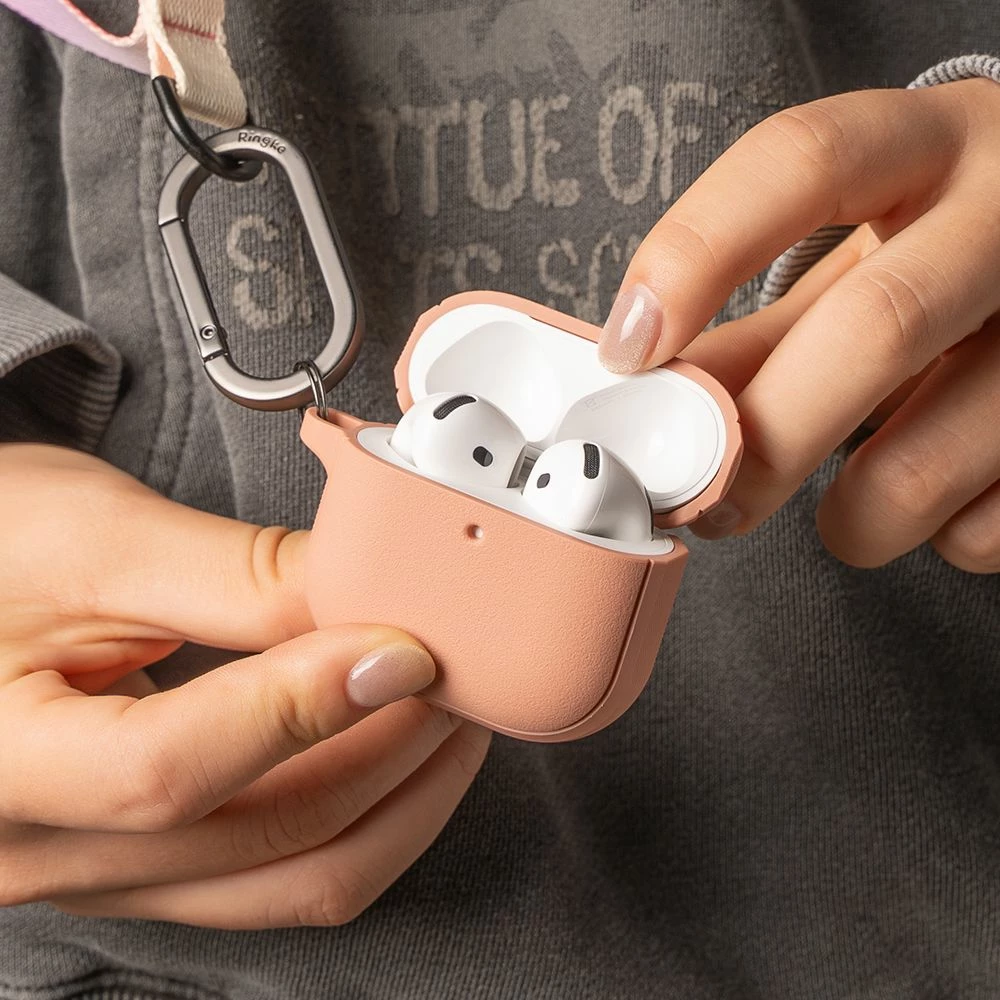 Ovitek z MagSafe za Apple AirPods 4, Ringke Onyx, svetlo rdeč, s karabinom