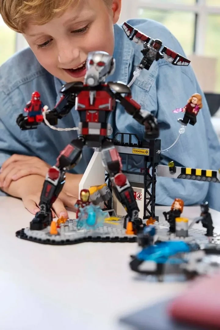 Bitka Captain America: Civil War, LEGO Marvel 76314