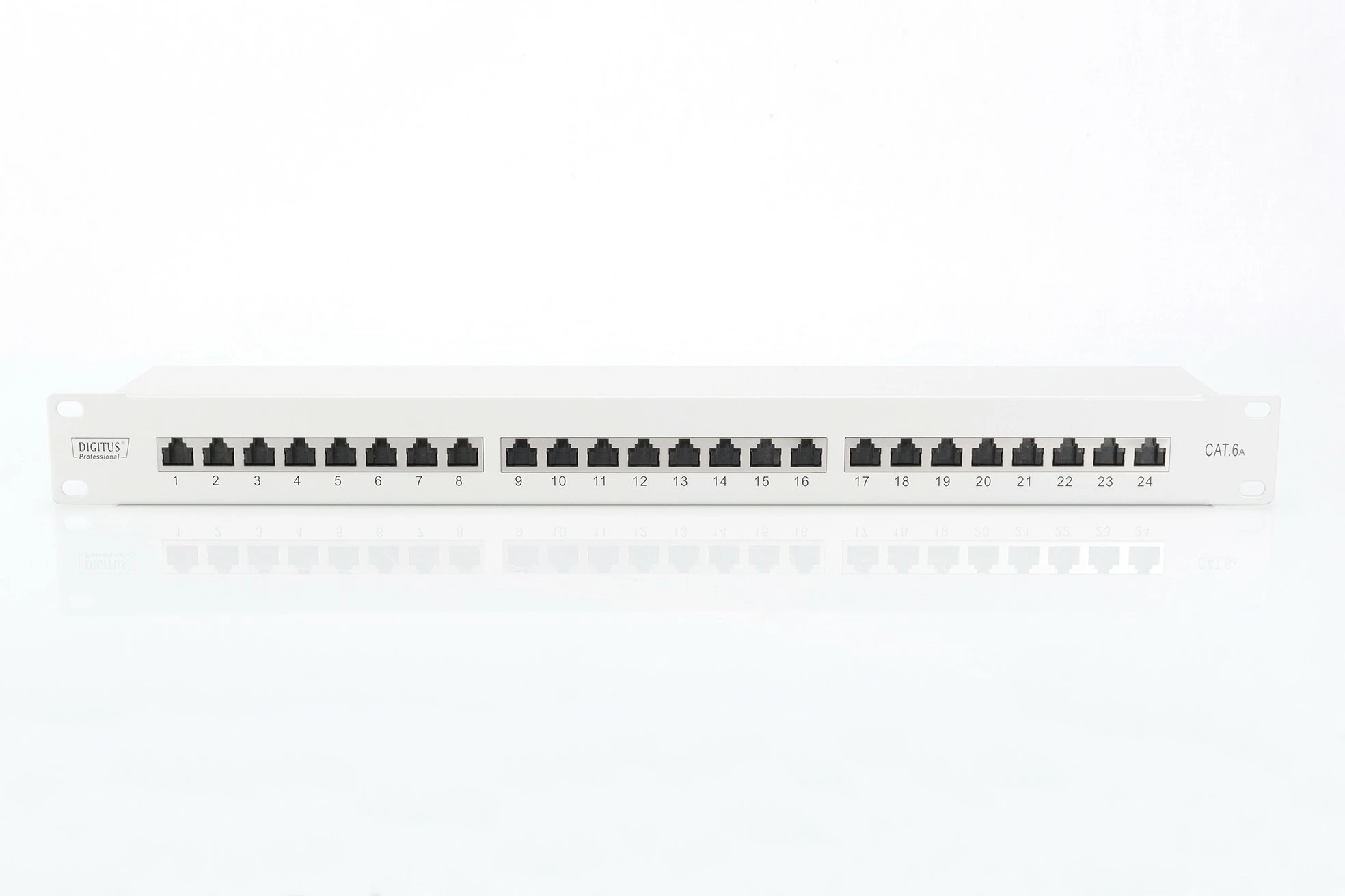Zaščiten 24-portni patch panel Cat6a, 1U, Digitus, siv