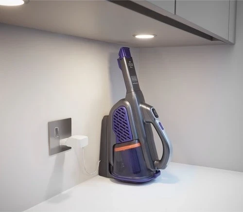 Ročni sesalnik Black & Decker, 36 W, vijolično/siv