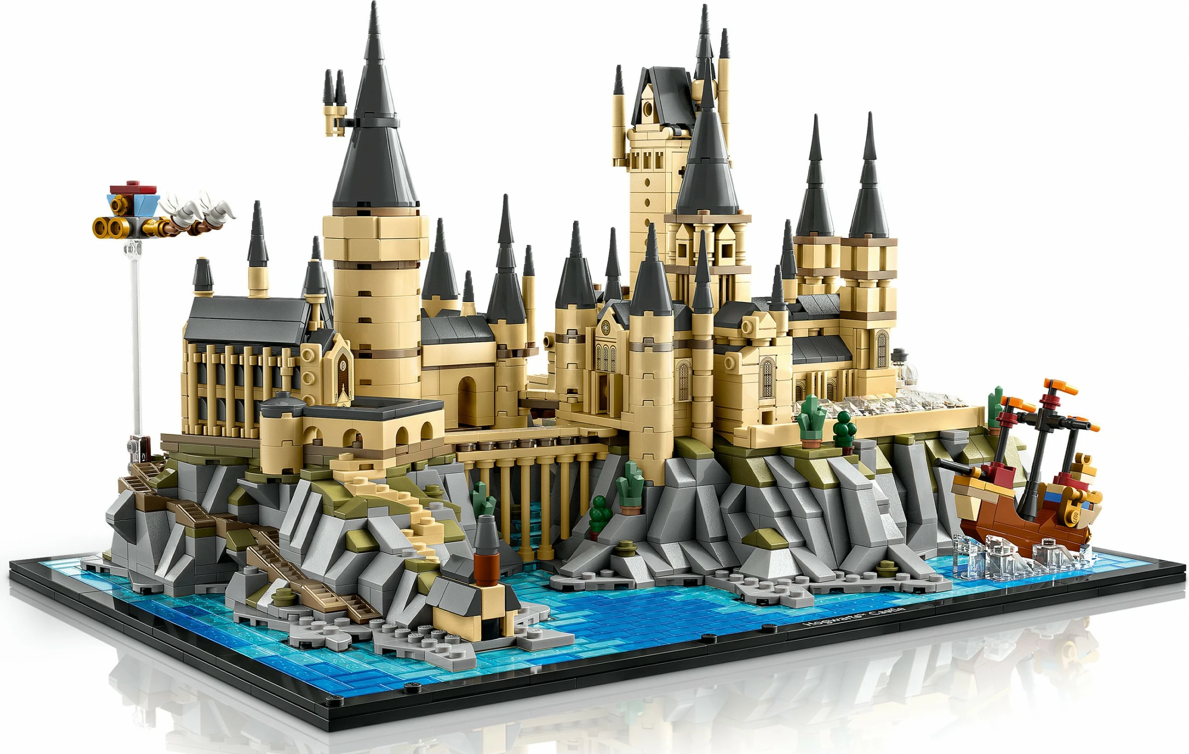 Set kipa gradnje Hogwarts™ Castle and Grounds, 2.660 kosov, večbarvno