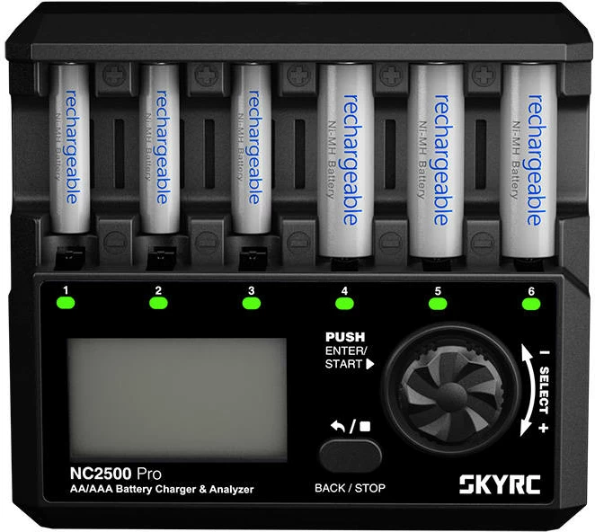 Polnilec baterij za AA/AAA, 6 rež, USB QC3.0, črn, SkyRC NC2500 Pro