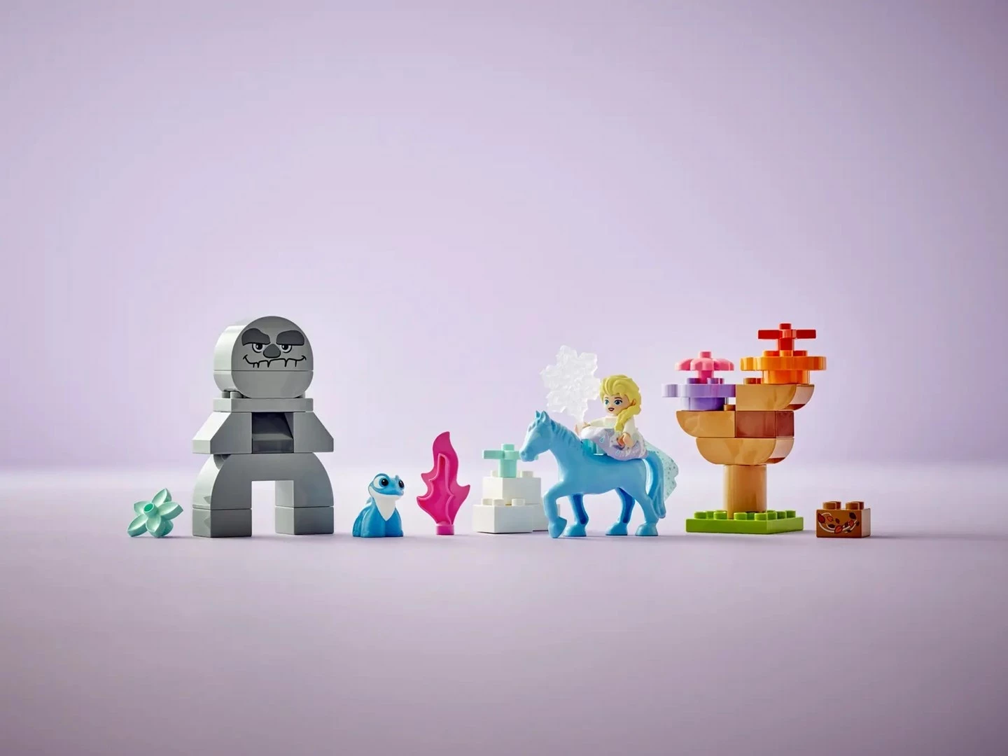 Igralni set v očarjanem gozdu, LEGO DUPLO 10418 Elsa in Bruni