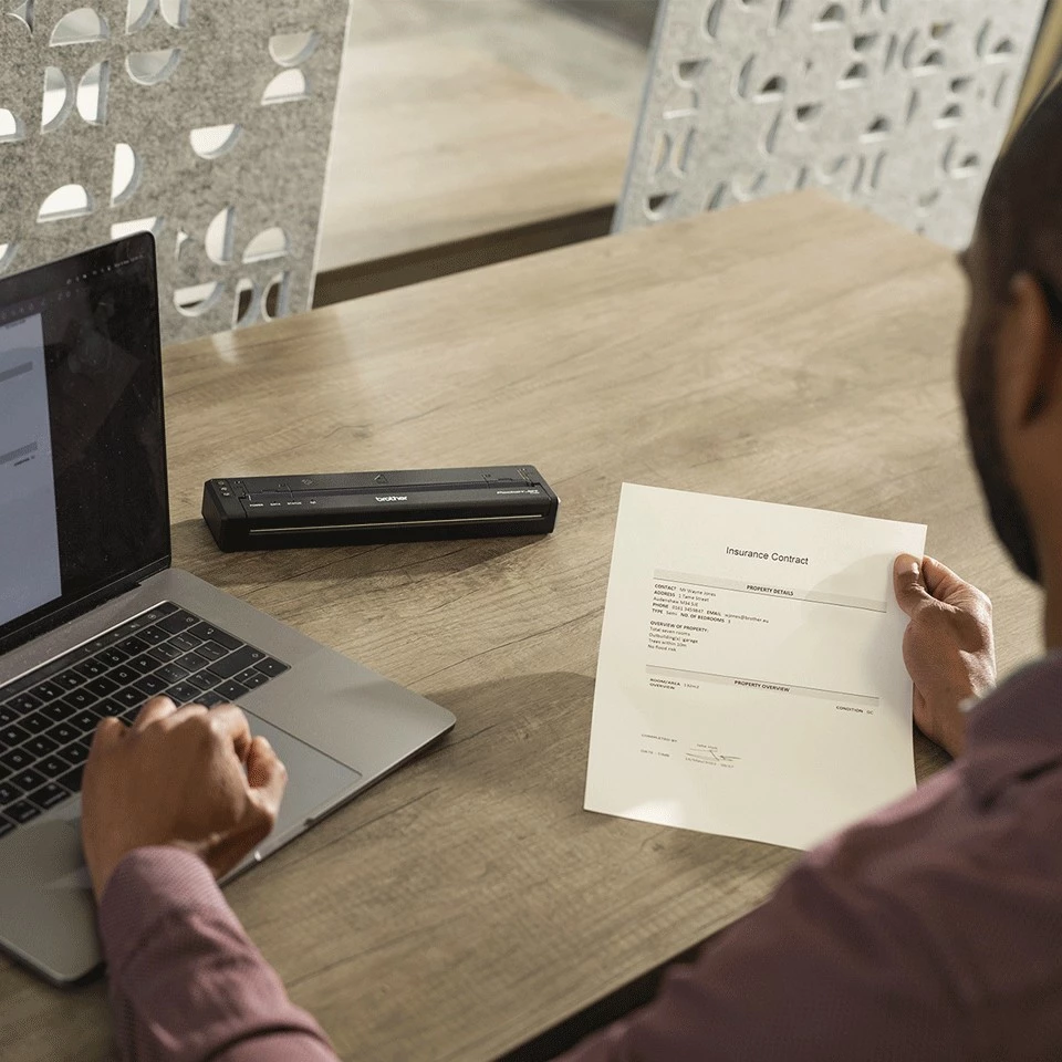 Prenosni termični tiskalnik Brother PJ822, 203 x 200 DPI, USB Type-C, črn