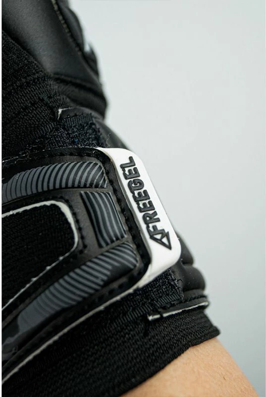 Rokavice za vratarje Reusch Attrakt Freegel Infinity, moške