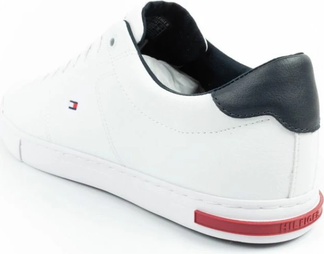 Čevlji za moške, Tommy Hilfiger Essential M FM0FM04047YBR, beli